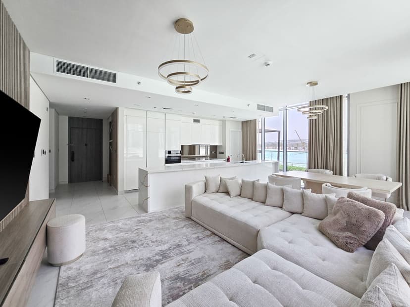 Upgraded 3 bedroom Apartment in The Residences at District One, Dubai